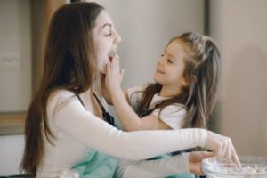 How to become a more playful mom