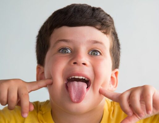 200 Funny Tongue Twisters For Kids (To Tie You Up in Laughter!)