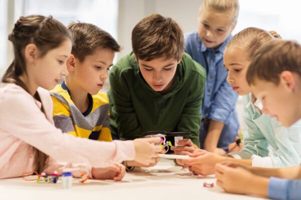 85 Best Team Building Activities for Kids & Teens (For 2026)