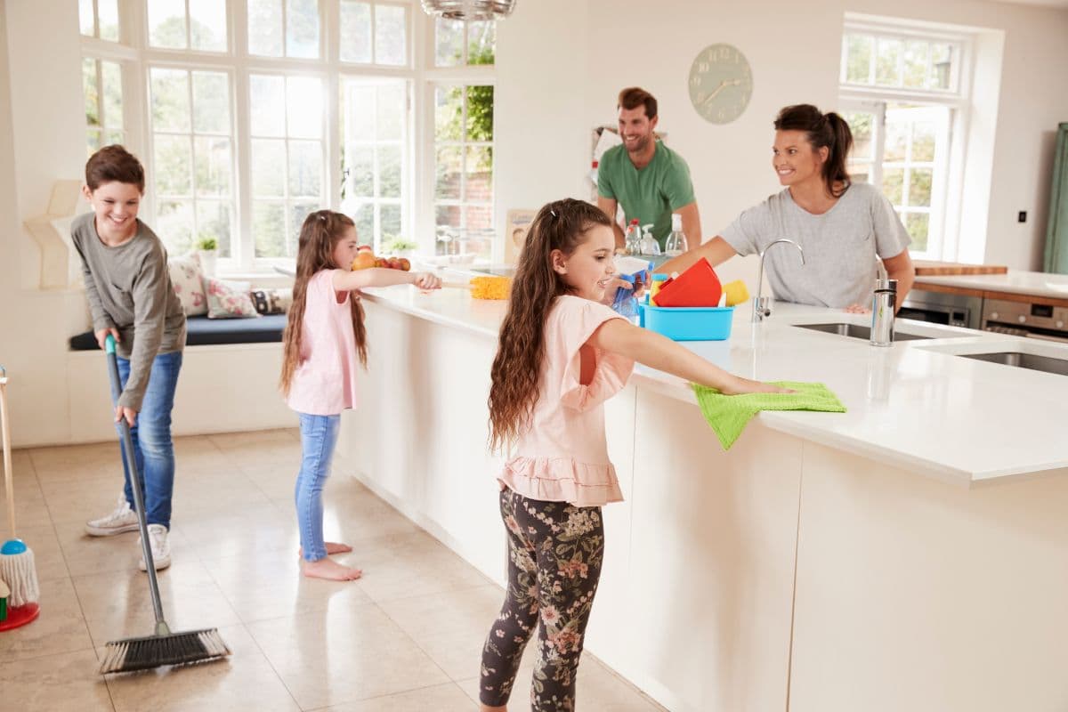 9 Thrilling Games That Make Kids Want to Do Chores