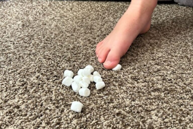 30 Easiest Minute To Win It Games (Hilarious Fun For Kids & Adults)