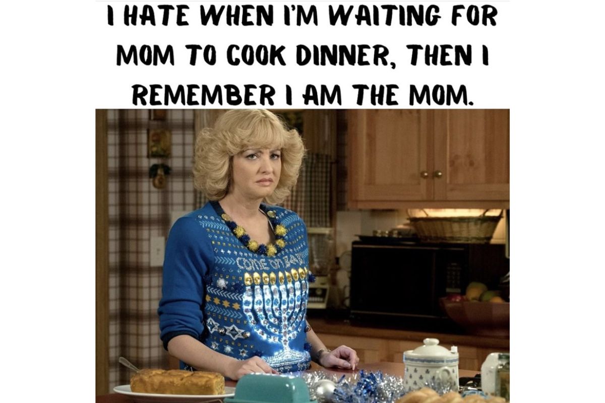 funny cooking dinner mom meme