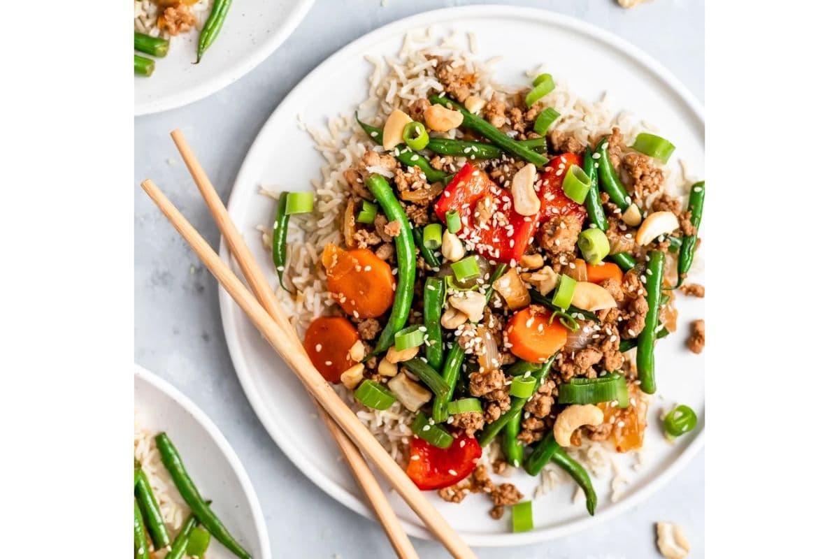one pot rice recipes; chicken and green bean stir fry