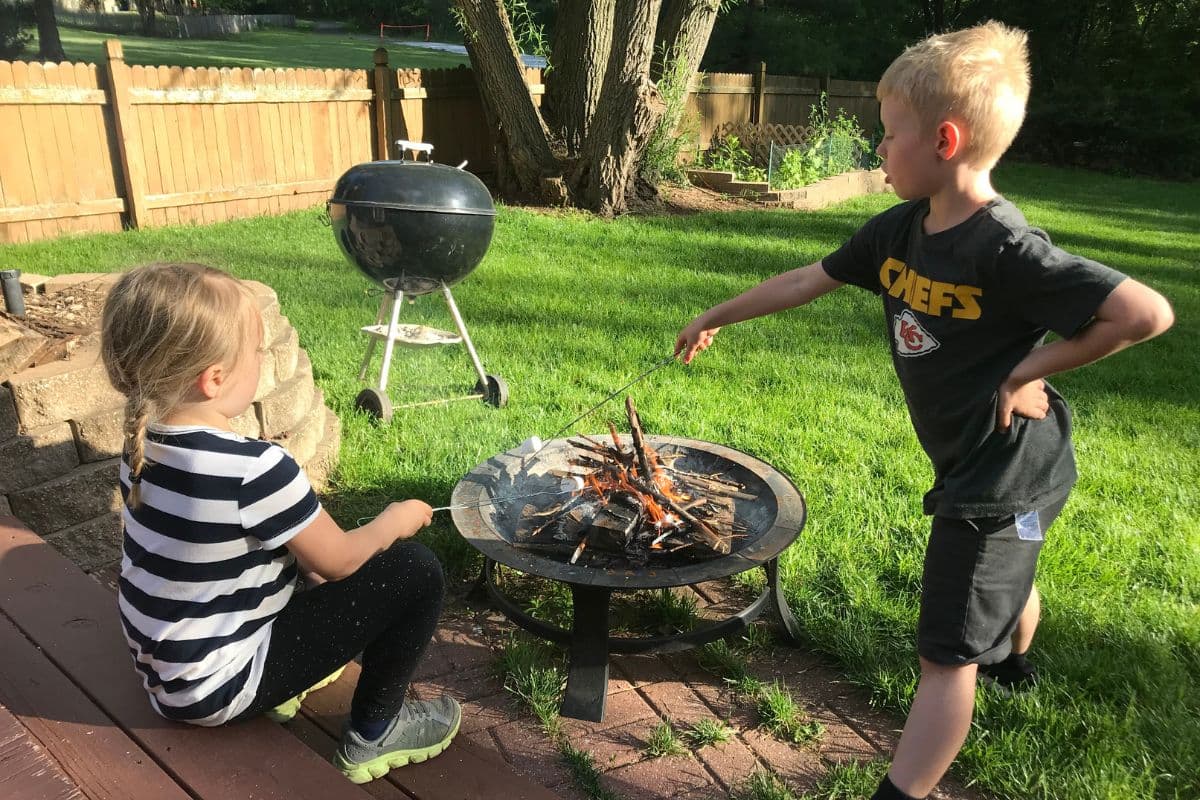 last day of school traditions with the kids, backyard campout, beginning of summer with family and kids