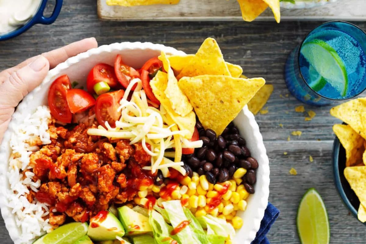 Mexican chicken taco bowl