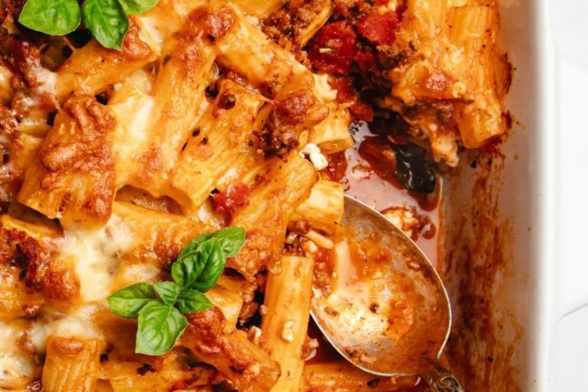 5 ingredient pasta bake your family will love