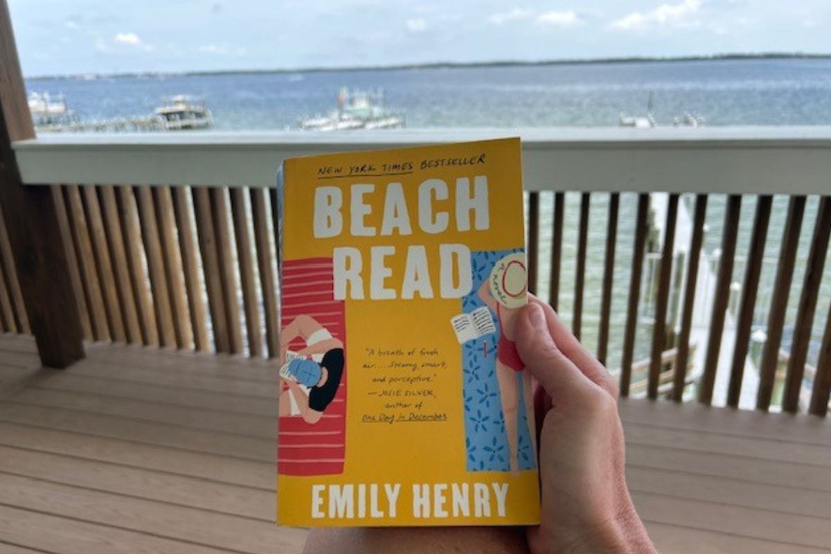 Beach read book; adult reading challenge for August