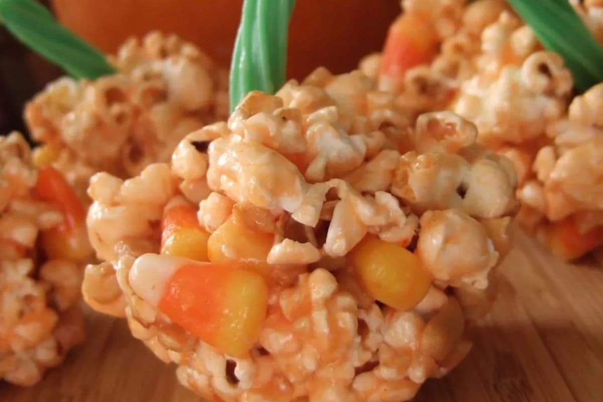 pumpkin popcorn balls