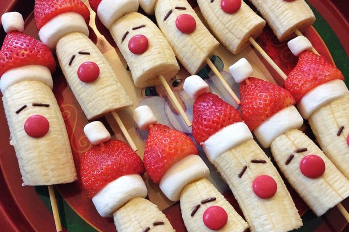 Santa fruit skewers; holiday snacks kids