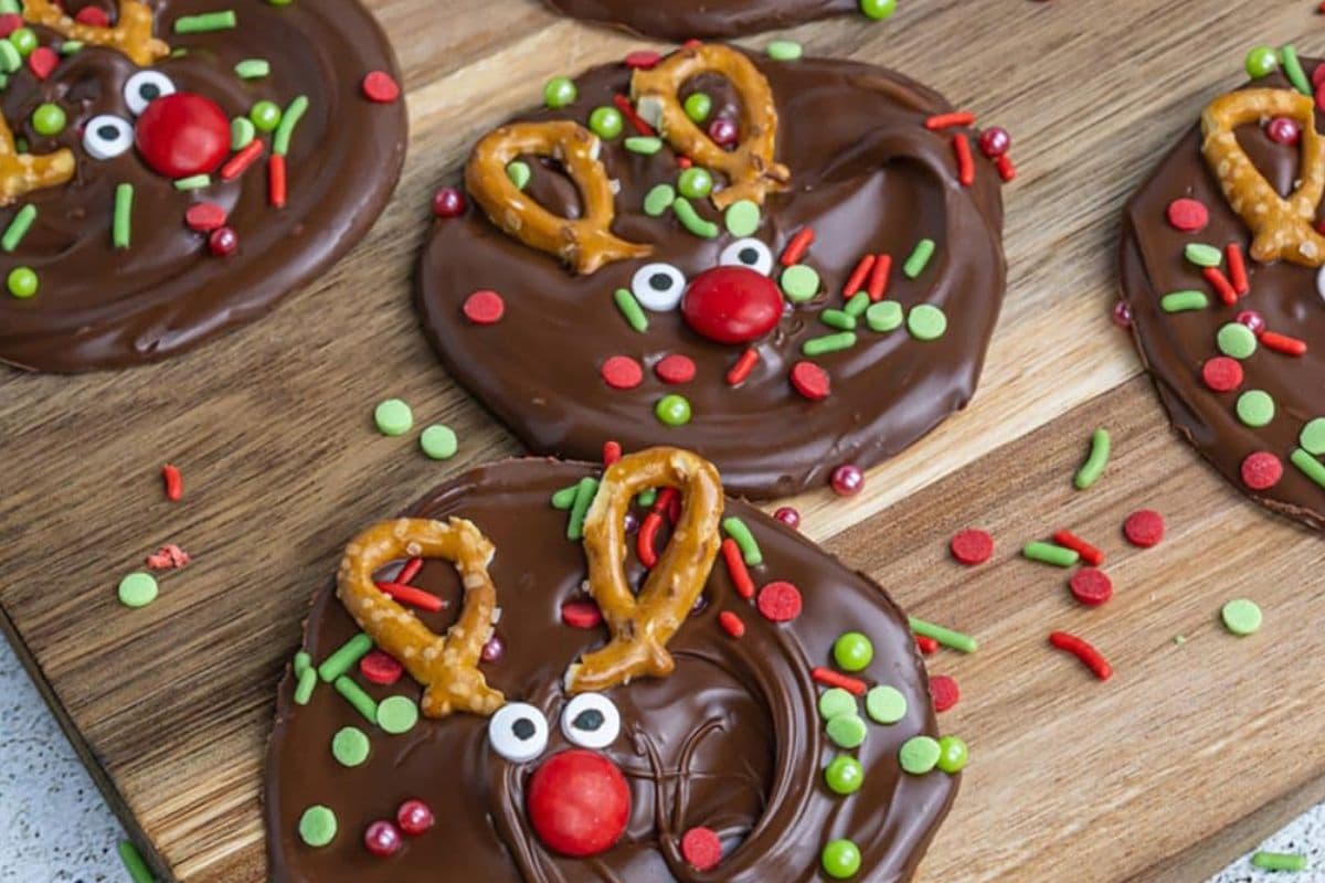 reindeer bark; easy christmas desserts recipes for kids; treats