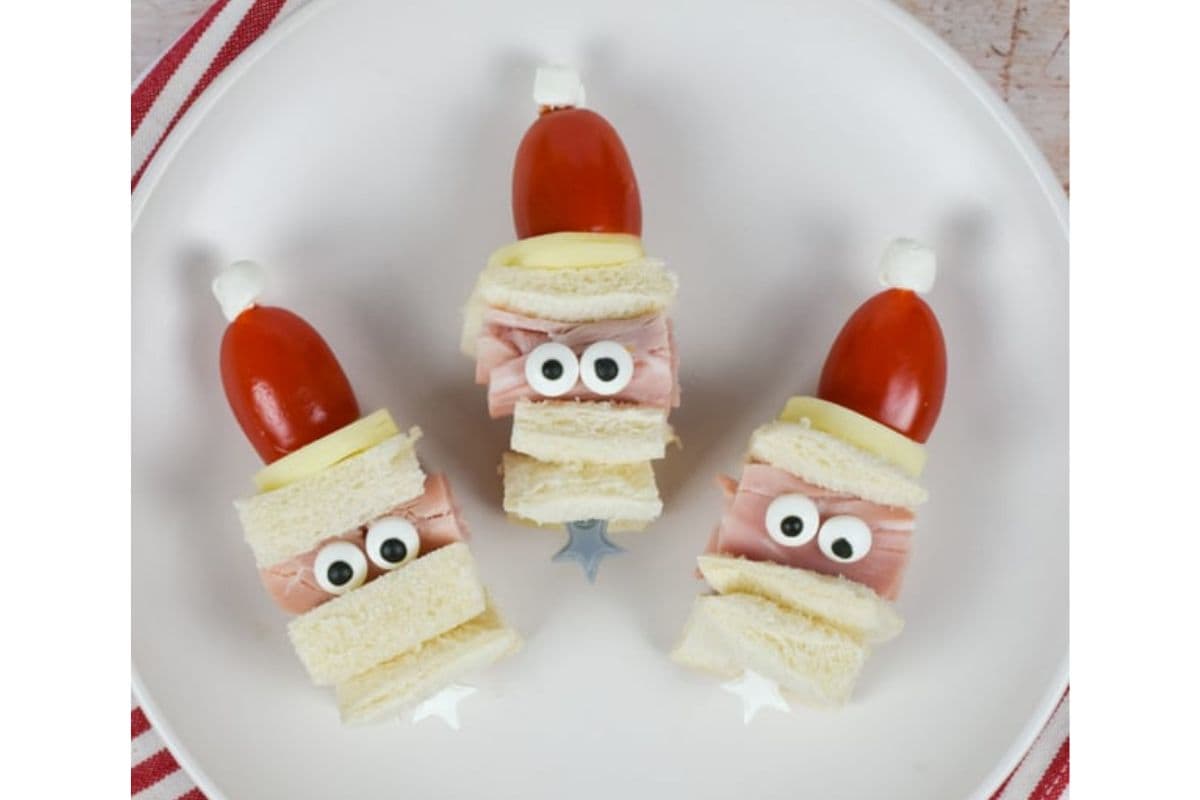 santa sandwich skewers