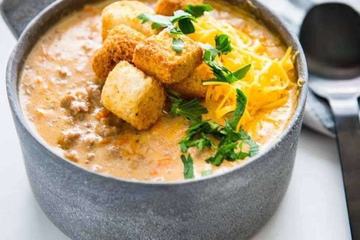 cheeseburger soup; crockpot soups with hamburger; beef