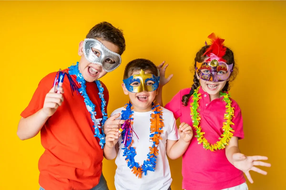 kids wearing masks