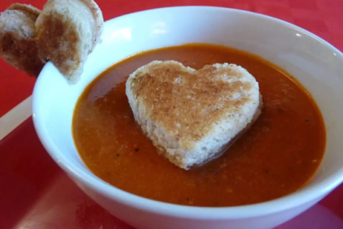 grilled cheese hearts and tomato soup