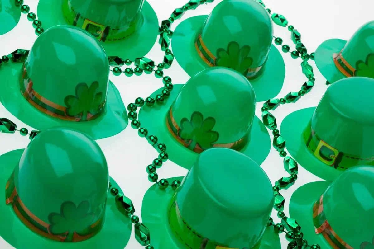 leprechaun hats and green necklaces for St Patrick's Day game ideas