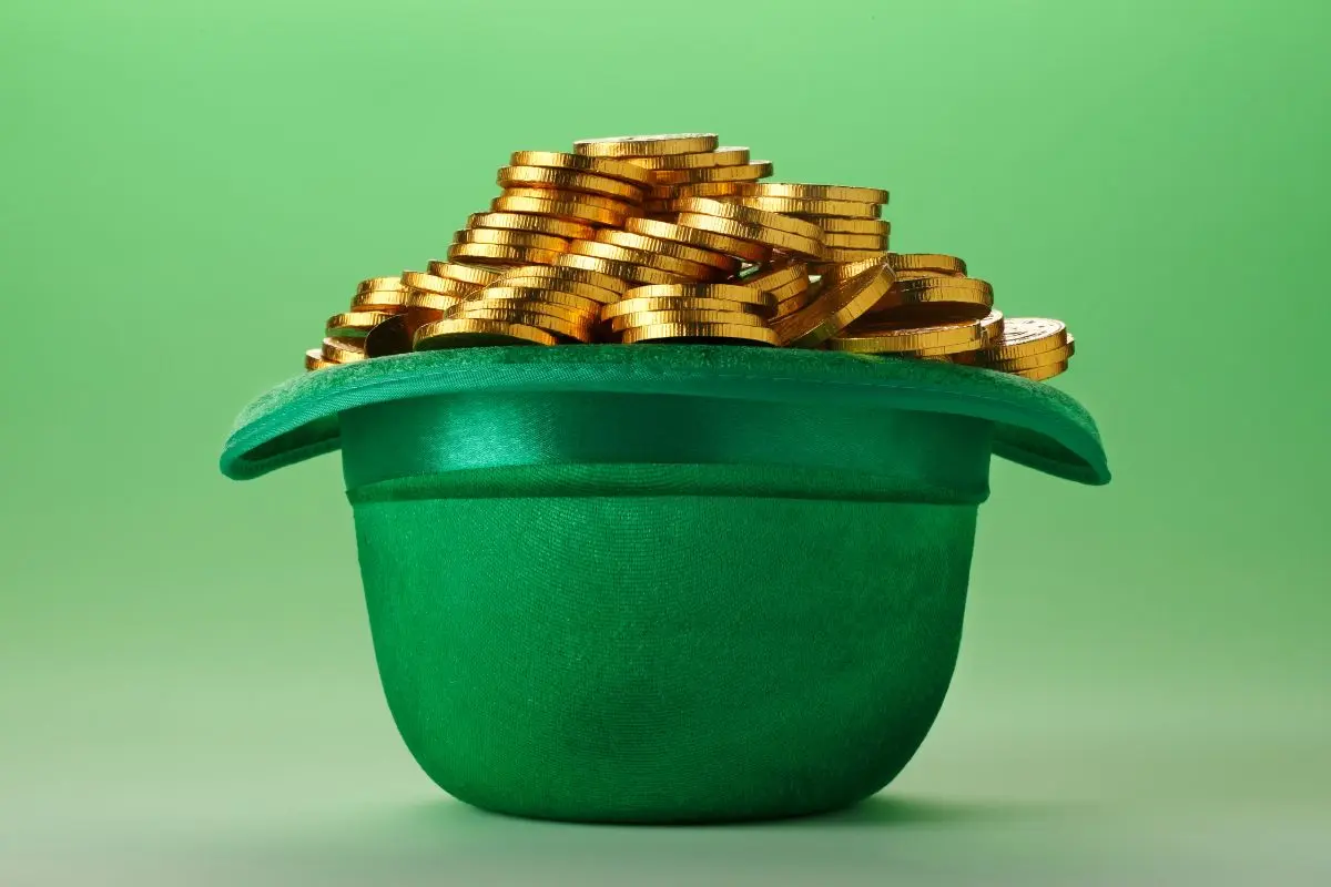 green hat full of coins