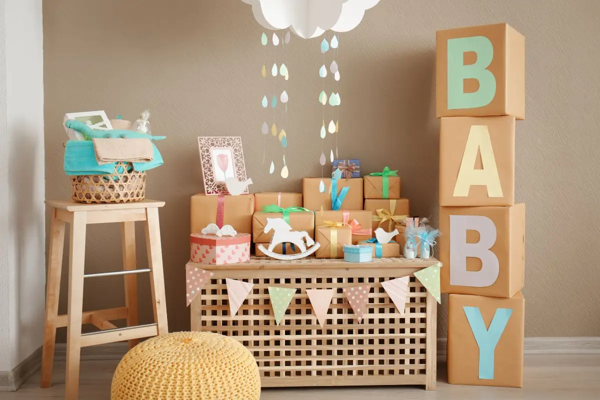 decorations for baby sprinkle, gender neutral