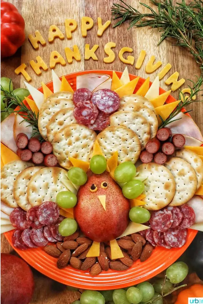 Turkey crackers plate