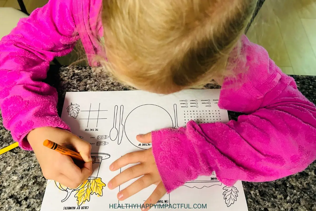 free printable pdf Thanksgiving placemat activity for kids