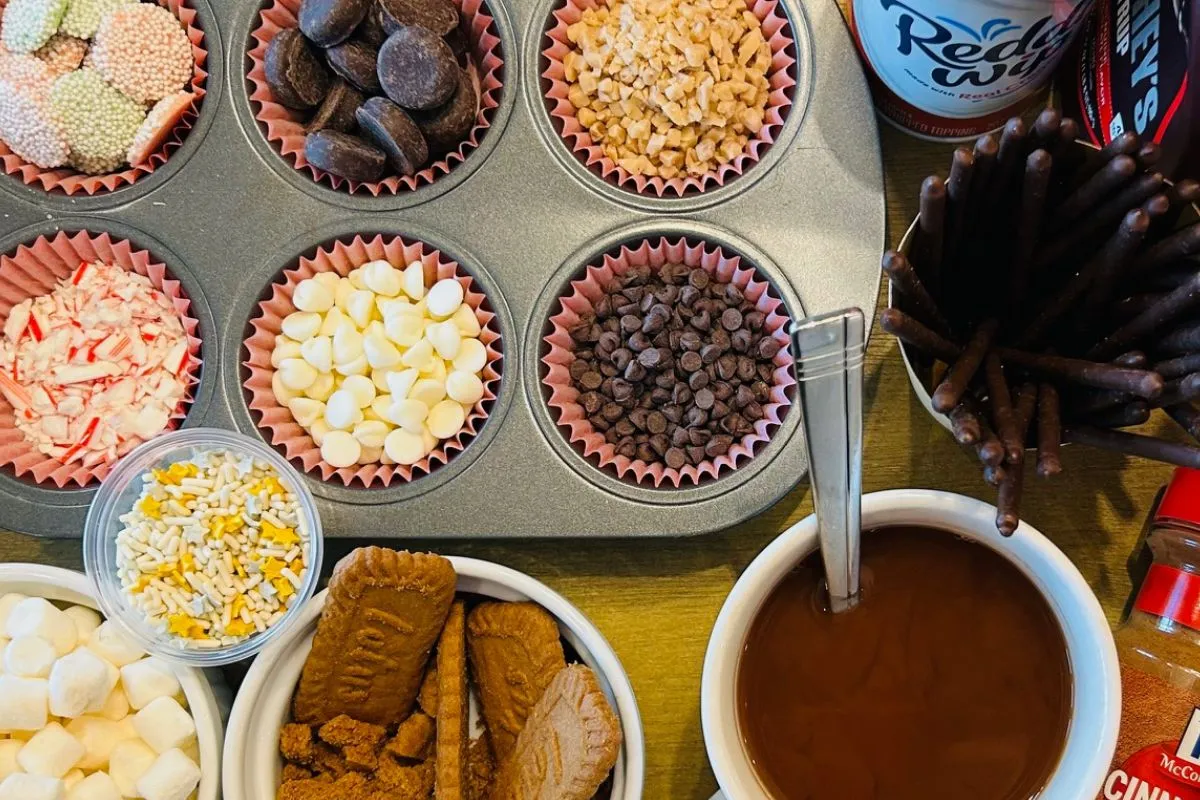 hot chocolate bar ideas for party; kids; simple; holiday