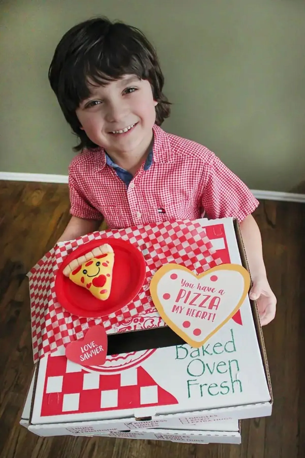 pizza my heart Valentine's box decorating ideas for boy and girls