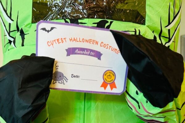 Halloween costume awards ideas