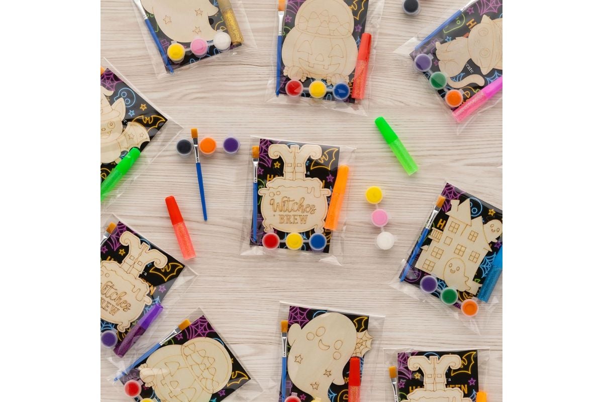 mini Halloween craft kits